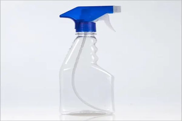 PET bottle glass cleaner